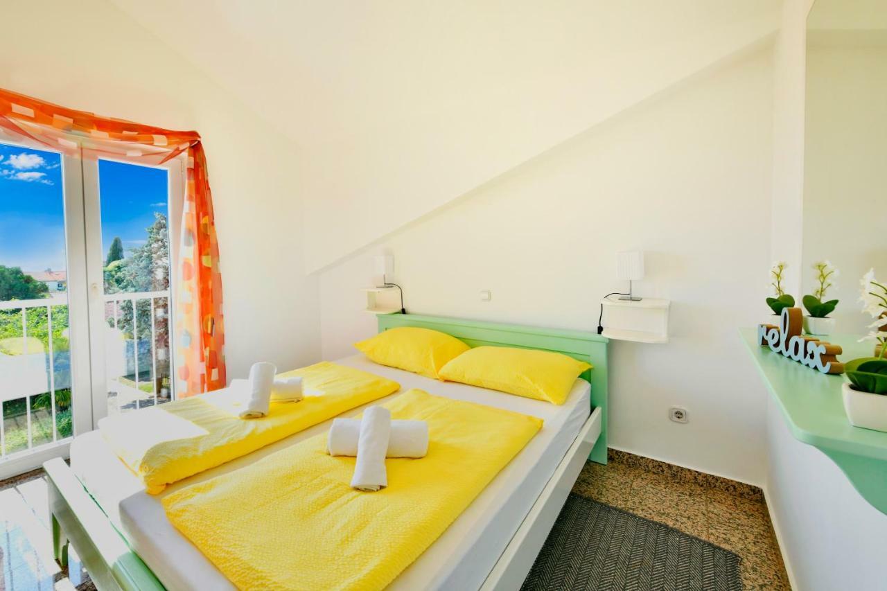 Ferienwohnung Apartman Del Mar Poreč Exterior foto
