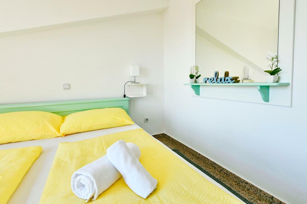 Ferienwohnung Apartman Del Mar Poreč Exterior foto