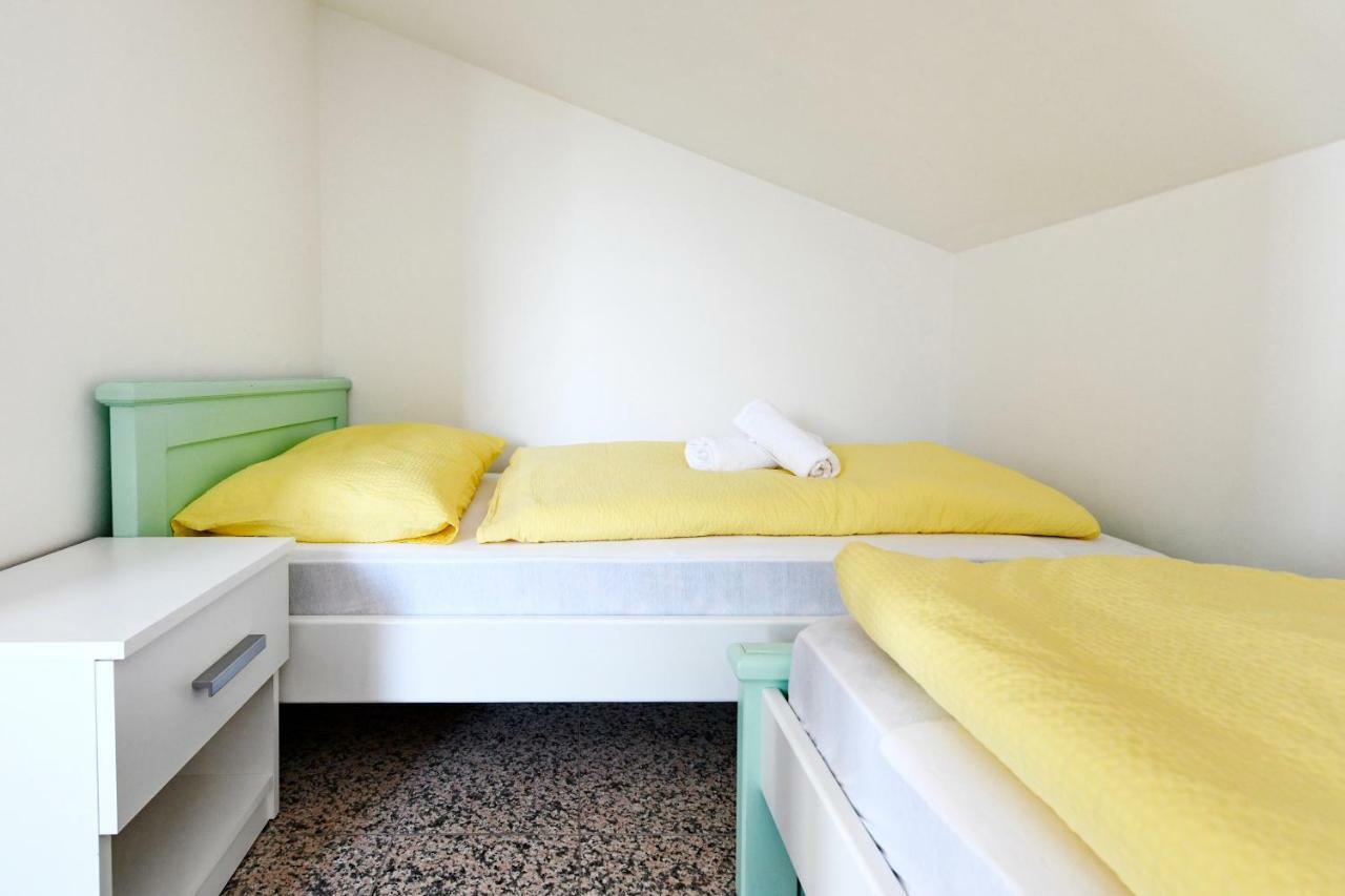 Ferienwohnung Apartman Del Mar Poreč Exterior foto